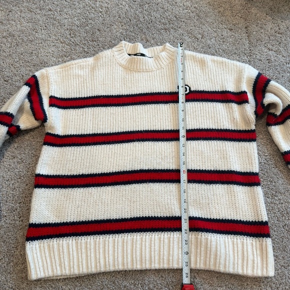 Pink Victoria’s Secret Stripe Cream Crewneck Letterman Sweater Size Large - Picture 8 of 10
